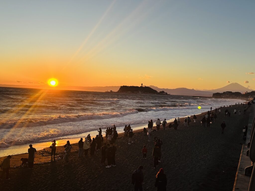 kamakura japan beach sunset